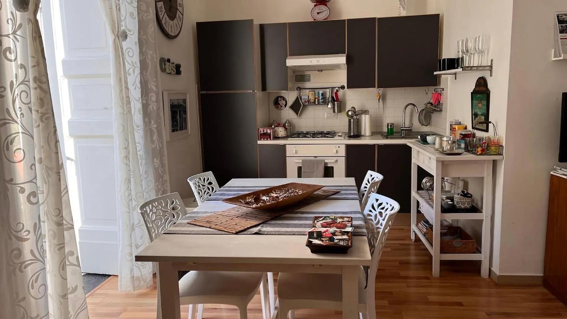 Monastero Flat Apartment Naples
